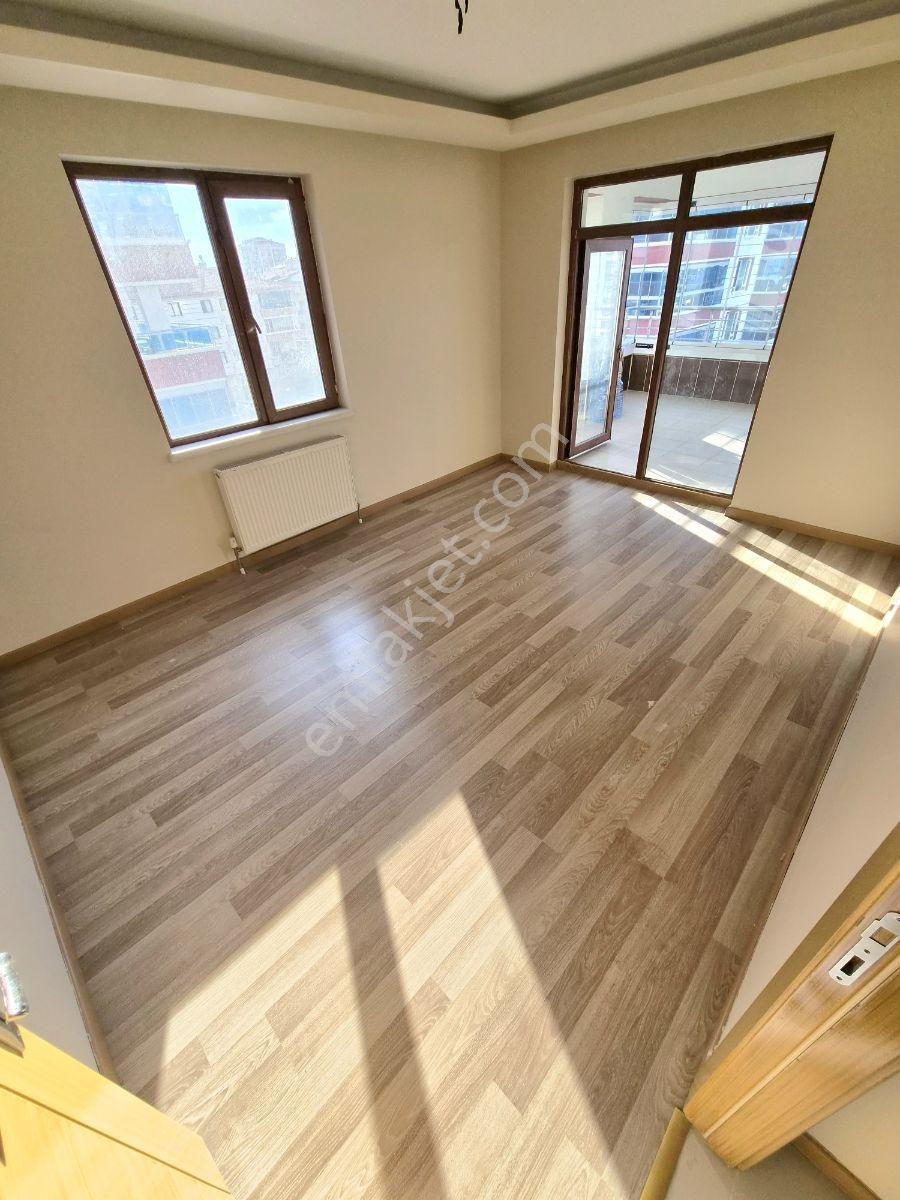 Karapürçek'te Hisarkent Sitesinde Geniş Ve Kullanışlı 3+1 Daire - Görsel 9