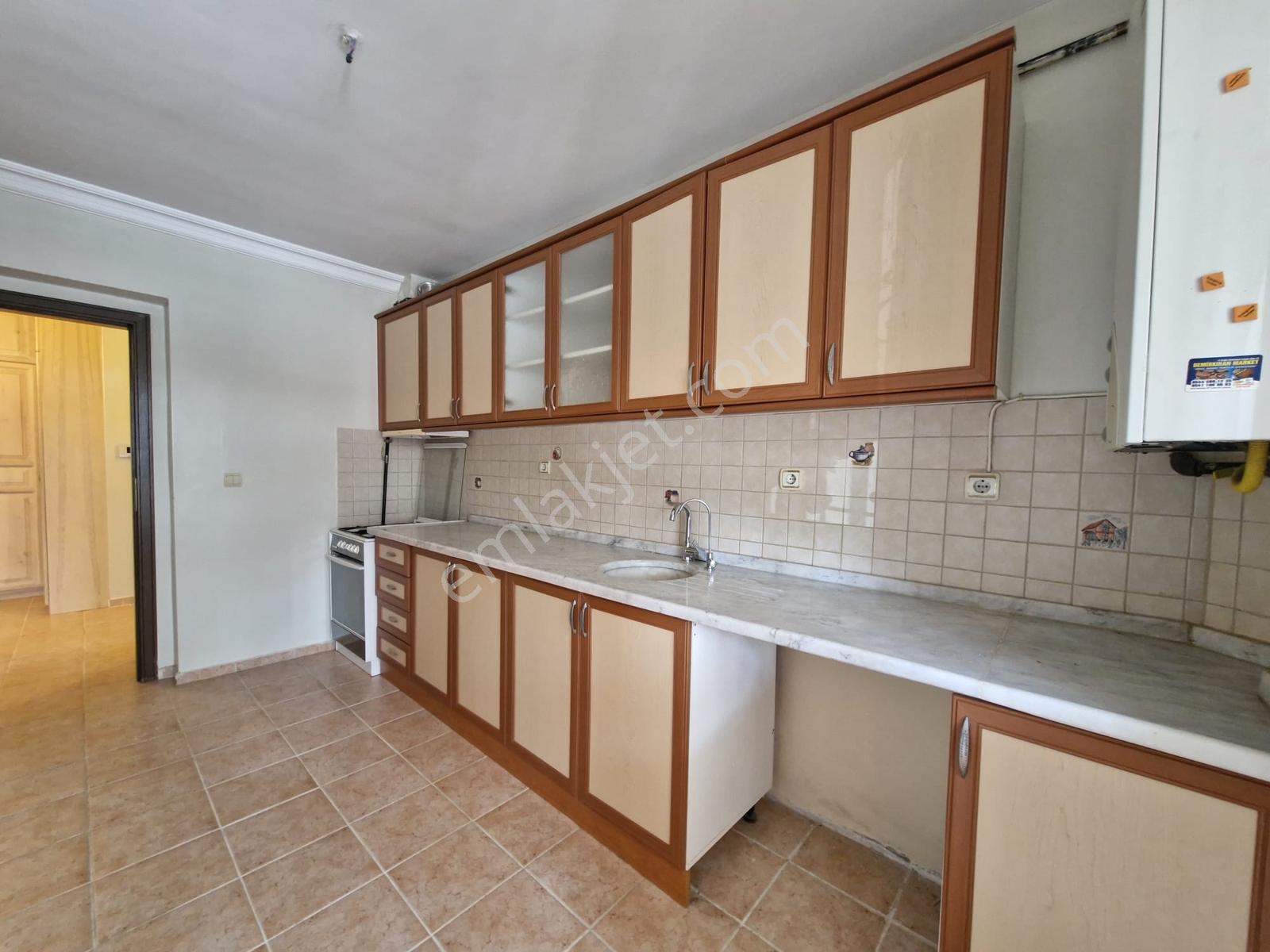 Birlik Mahallesi 450. Cadde Ara Katta Temiz 3+1 Kiralık Daire.. - Görsel 14