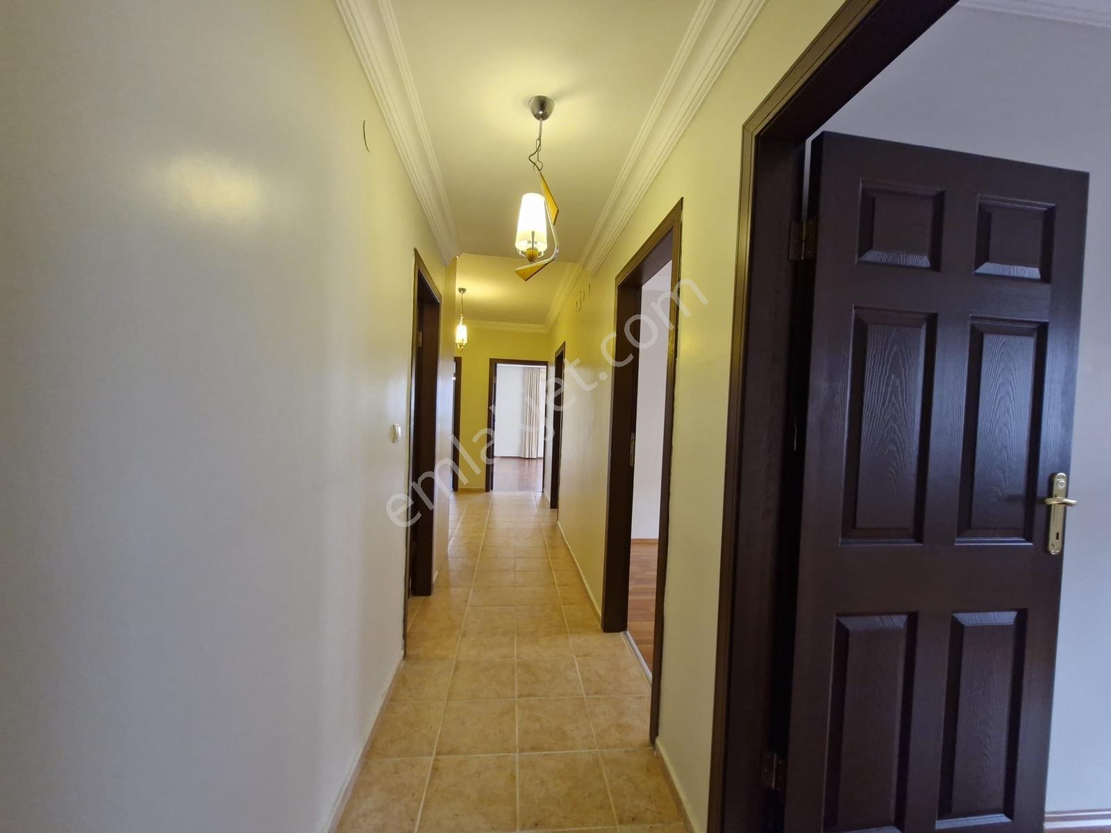 Birlik Mahallesi 450. Cadde Ara Katta Temiz 3+1 Kiralık Daire.. - Görsel 4