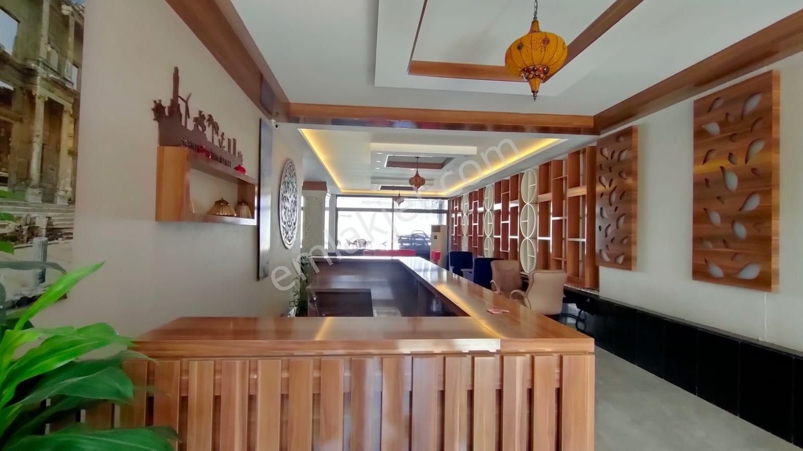 Havuzlu, Asansörlü, Deniz Manzaralı, Eşyalı Daire - Görsel 11