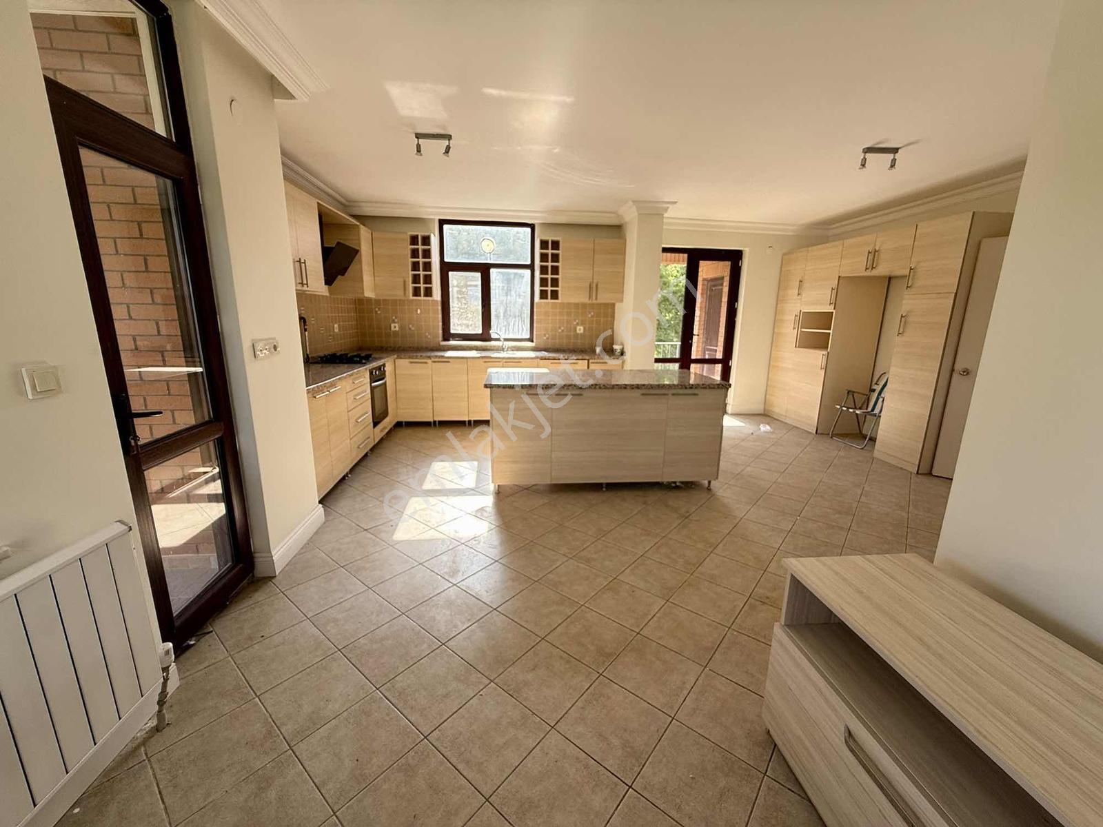 Incek Göl Konakları Kiralık Gwniş Bahçeli Villa - Görsel 27