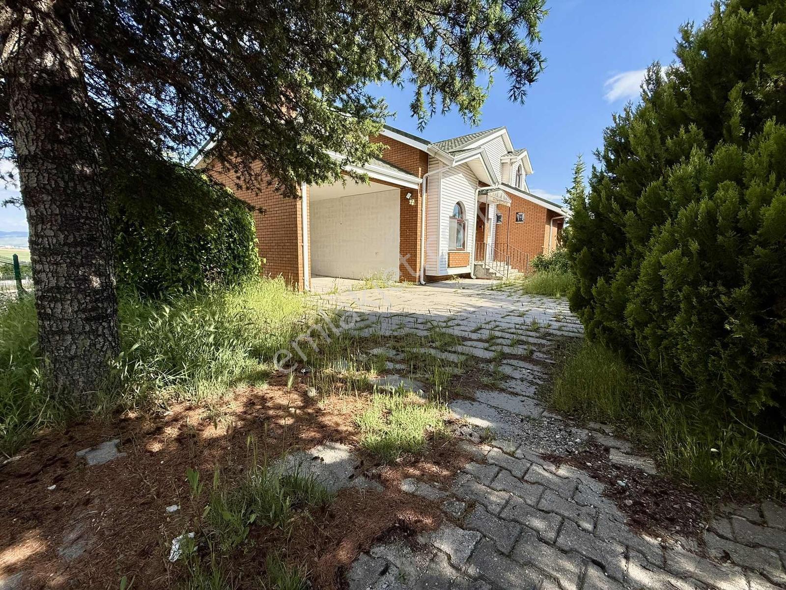 Incek Göl Konakları Kiralık Gwniş Bahçeli Villa - Görsel 10