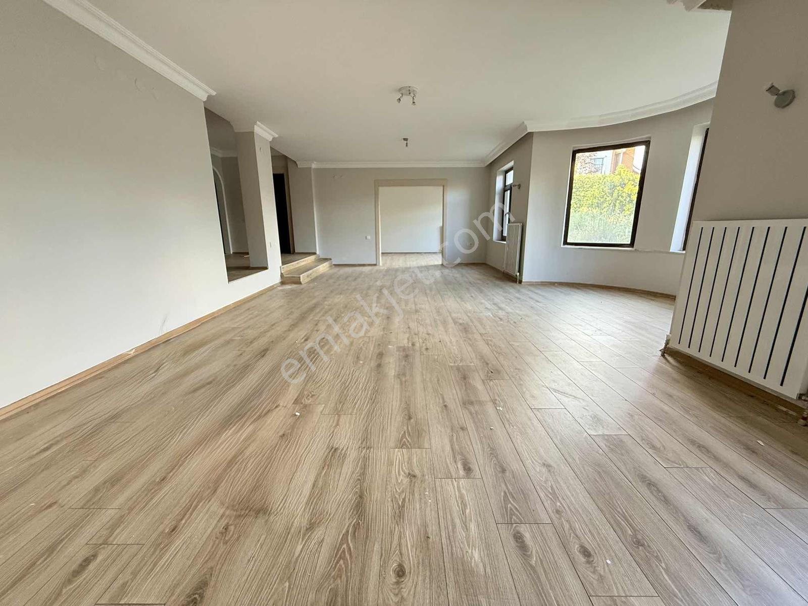 Incek Göl Konakları Kiralık Gwniş Bahçeli Villa - Görsel 24