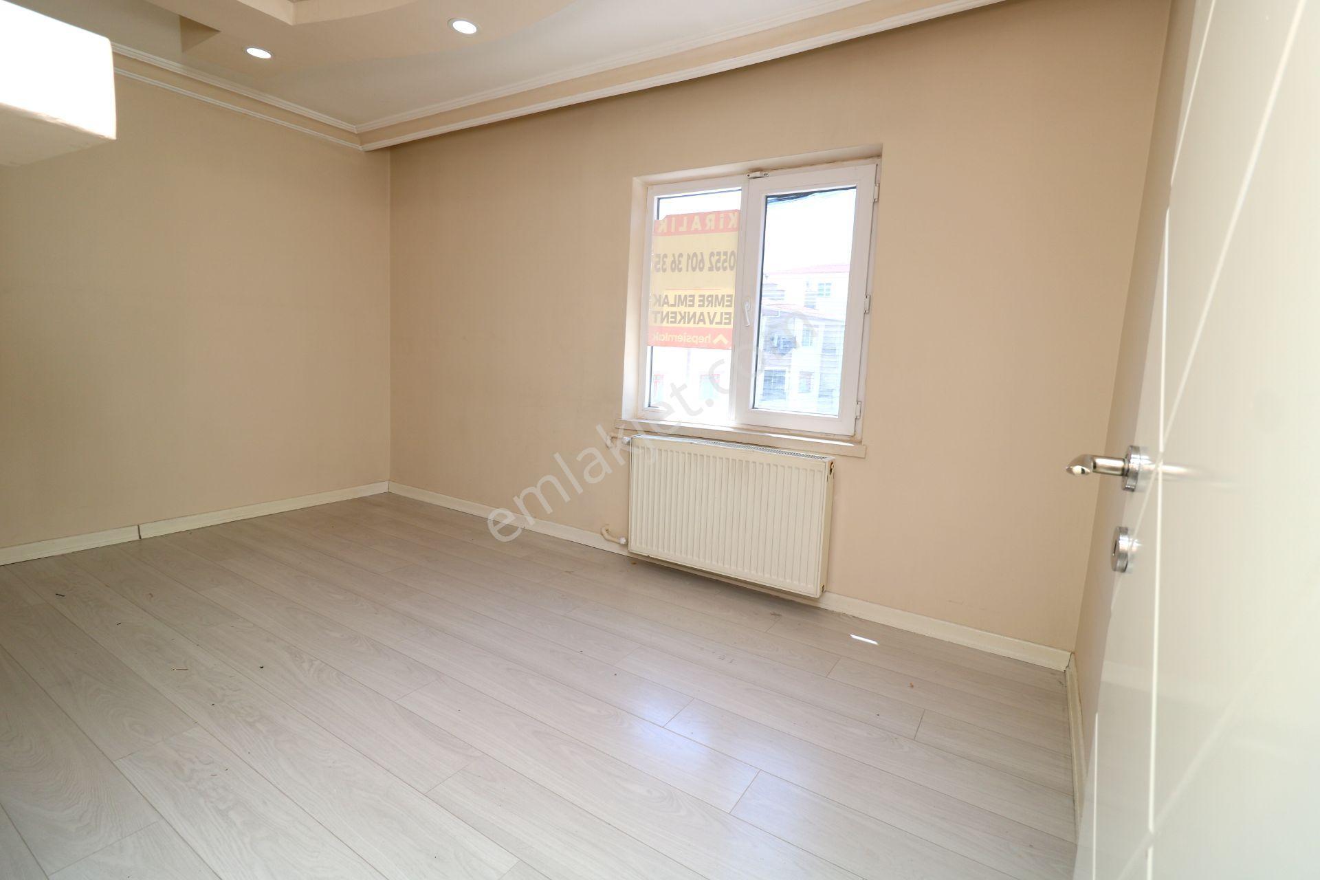 Emre Emlaktan Atakent Mahallesinde 14 Cadde Yanı Servis Güzergahında Kiralık 3+1 Daire - Görsel 17