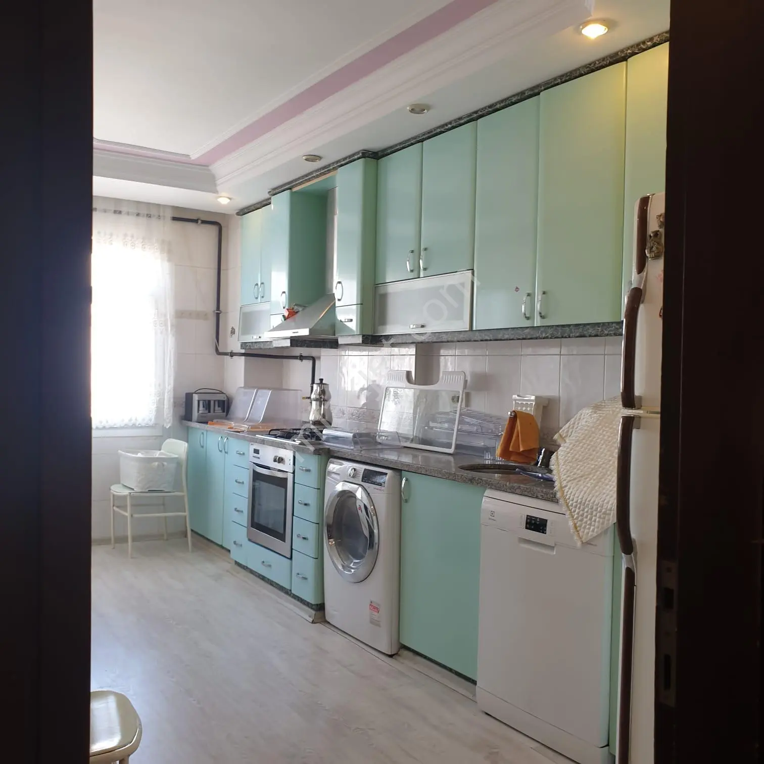 Satılık 3+1 Kapalı Mutfak