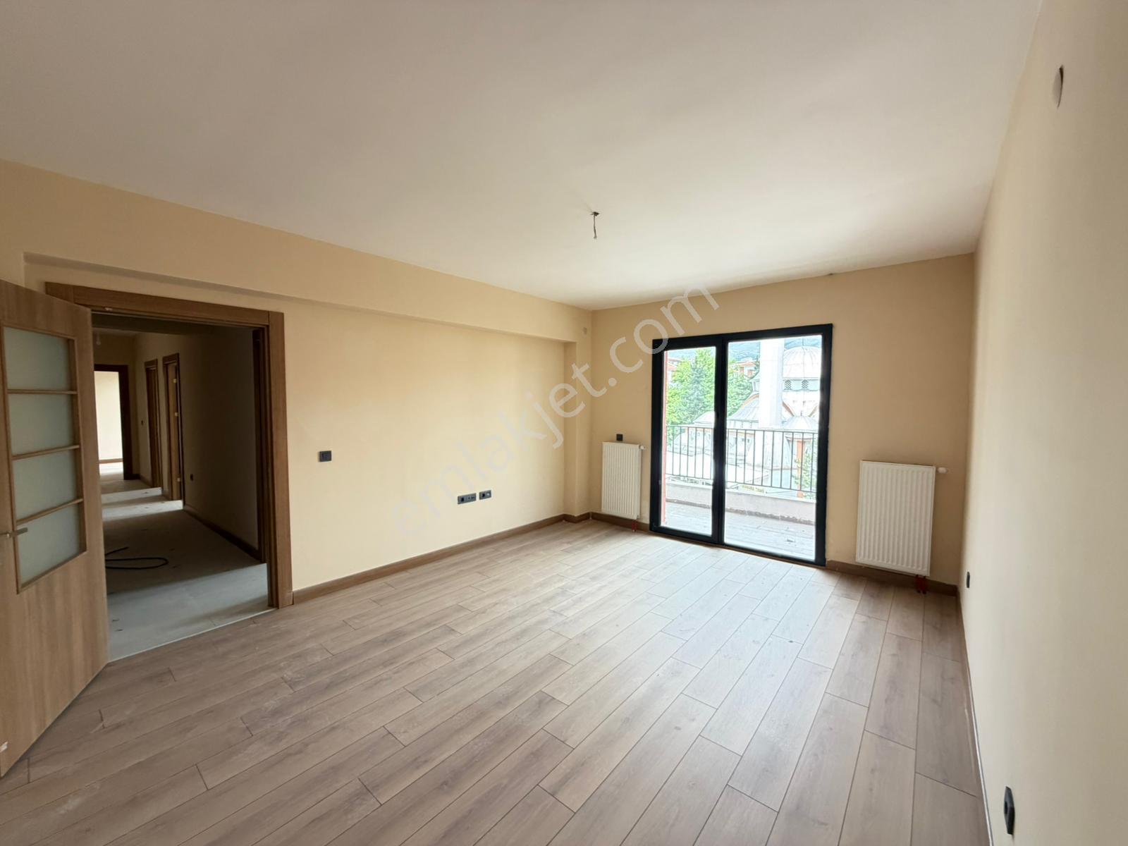 Zaviye Toki'de Kiralık 3+1 Ara Kat Daire - Görsel 3