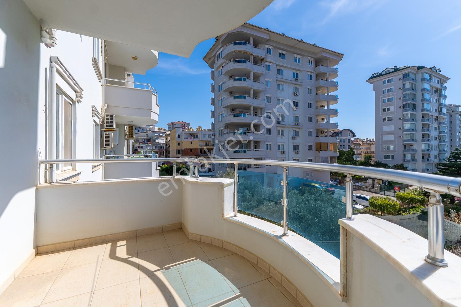 Alanya Cikcilli'de Merkezi Site İçinde Ara Kat Satılık 3+1 Daire - Görsel 10