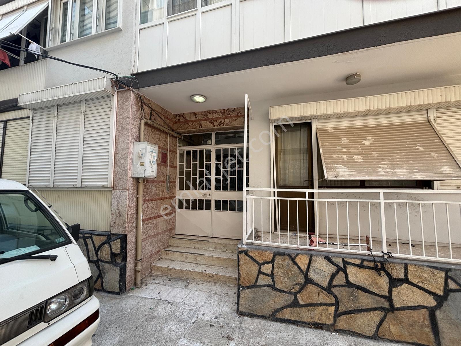 İzmir Buca Kozağaç Mahallesinde Satılık Net 90 M2 2+1 Daire - Görsel 32