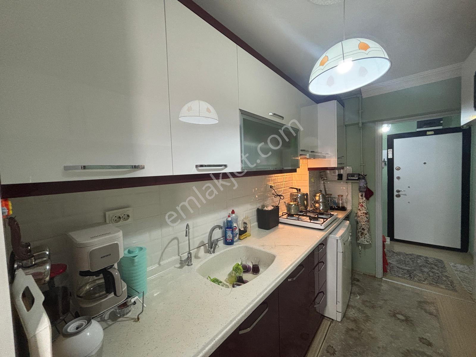 İzmir Buca Kozağaç Mahallesinde Satılık Net 90 M2 2+1 Daire - Görsel 14