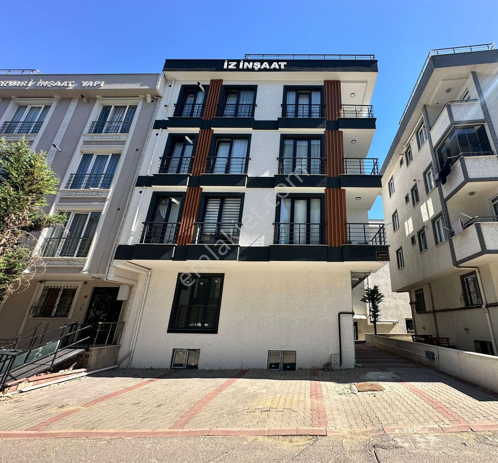 Sancaktepe Abdurrahmangazi'de Satılık Geniş 4+1 Daire| 150m2
