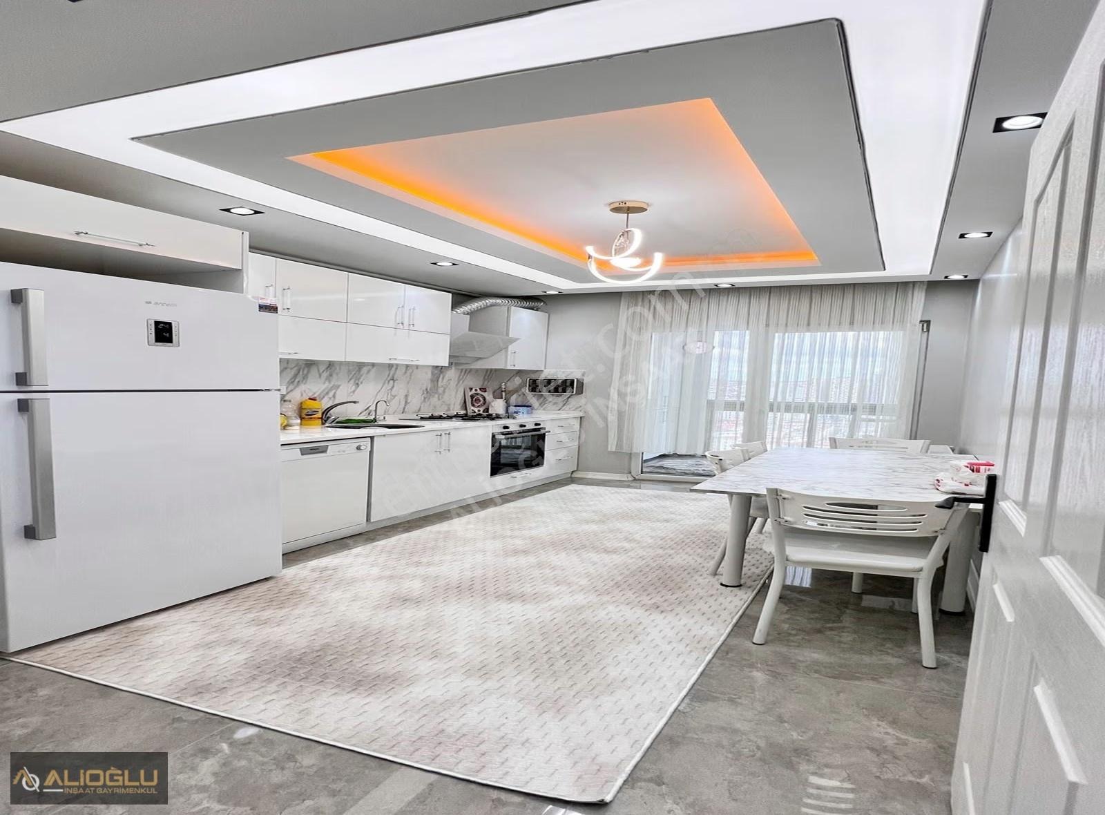 Alioğlu İnşaat'tan Merkezi Konumda Site İçinde Satılık 2+1 Daire - Görsel 13