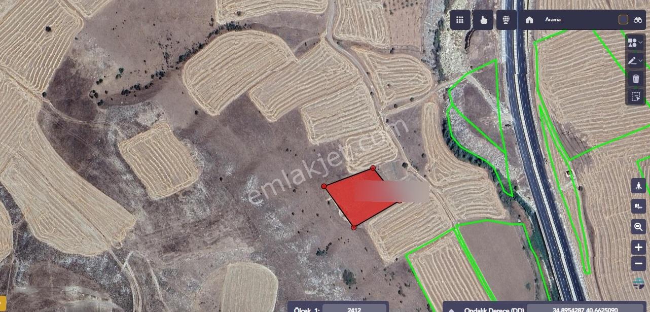 Eymen Yapı | Soğuksu 3.780 M² İçinde Ev Bulunan Yatırımlık Bağ