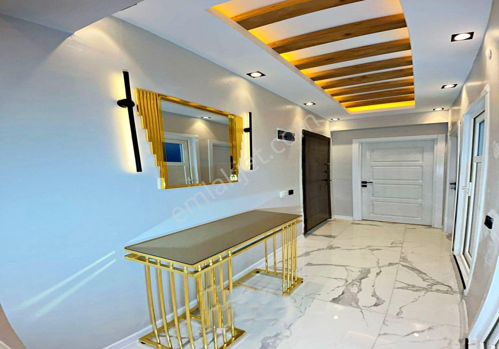 Metrobüse Yürüme Mesafesinde Müstakil Bahçeli Full Dekorlu 3+1 120m2 Satıkık Daire - Görsel 12