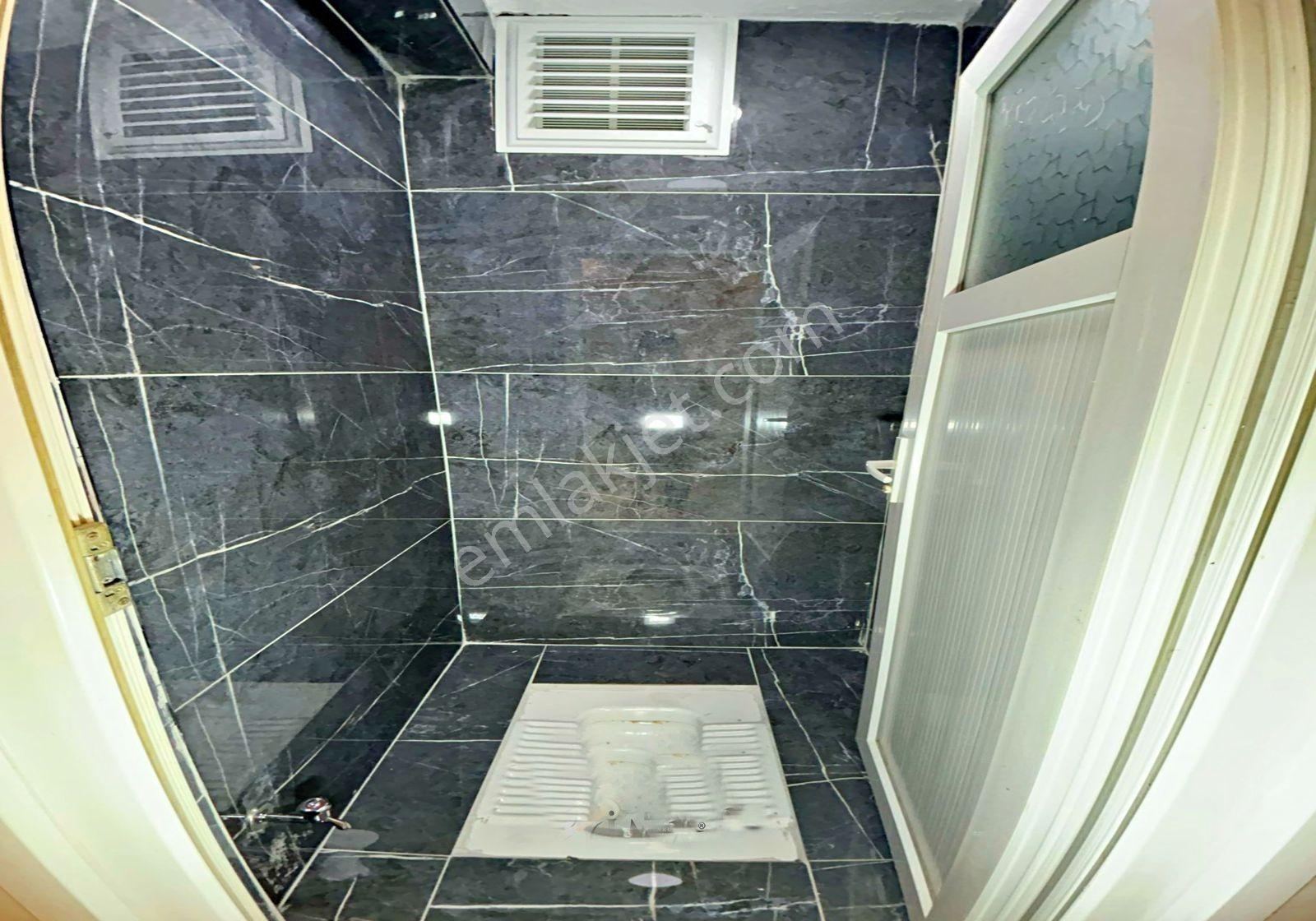 Metrobüse Yürüme Mesafesinde Müstakil Bahçeli Full Dekorlu 3+1 120m2 Satıkık Daire - Görsel 19