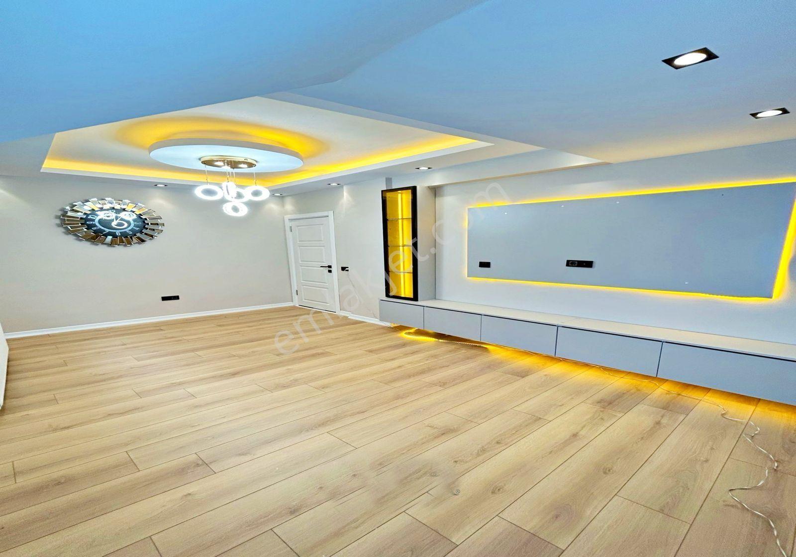 Metrobüse Yürüme Mesafesinde Müstakil Bahçeli Full Dekorlu 3+1 120m2 Satıkık Daire - Görsel 18