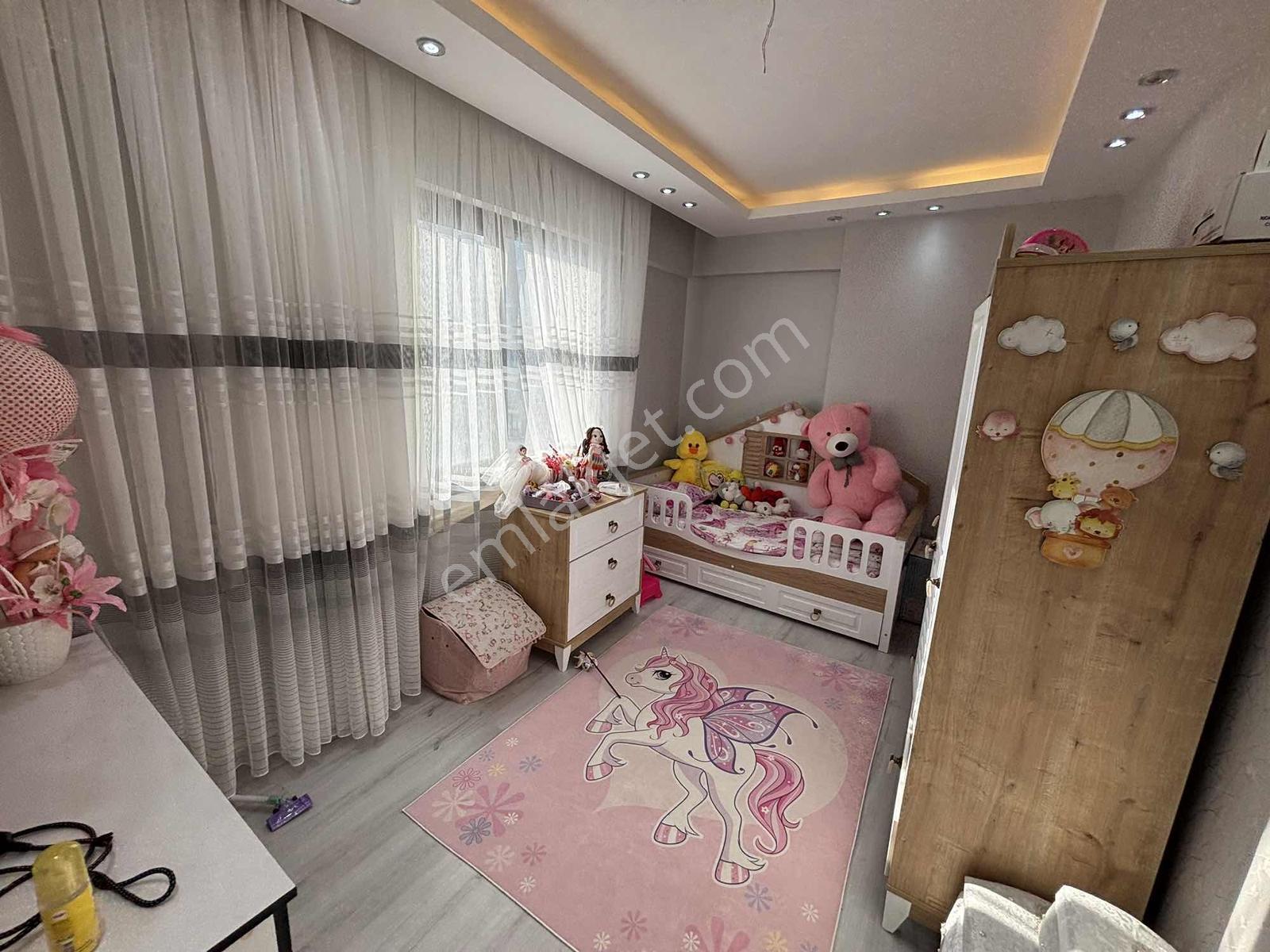 Aktif'ten Bölgenin En Geniş Ve Bakımlı 3.5+1 Dairesi Satışta - Görsel 2