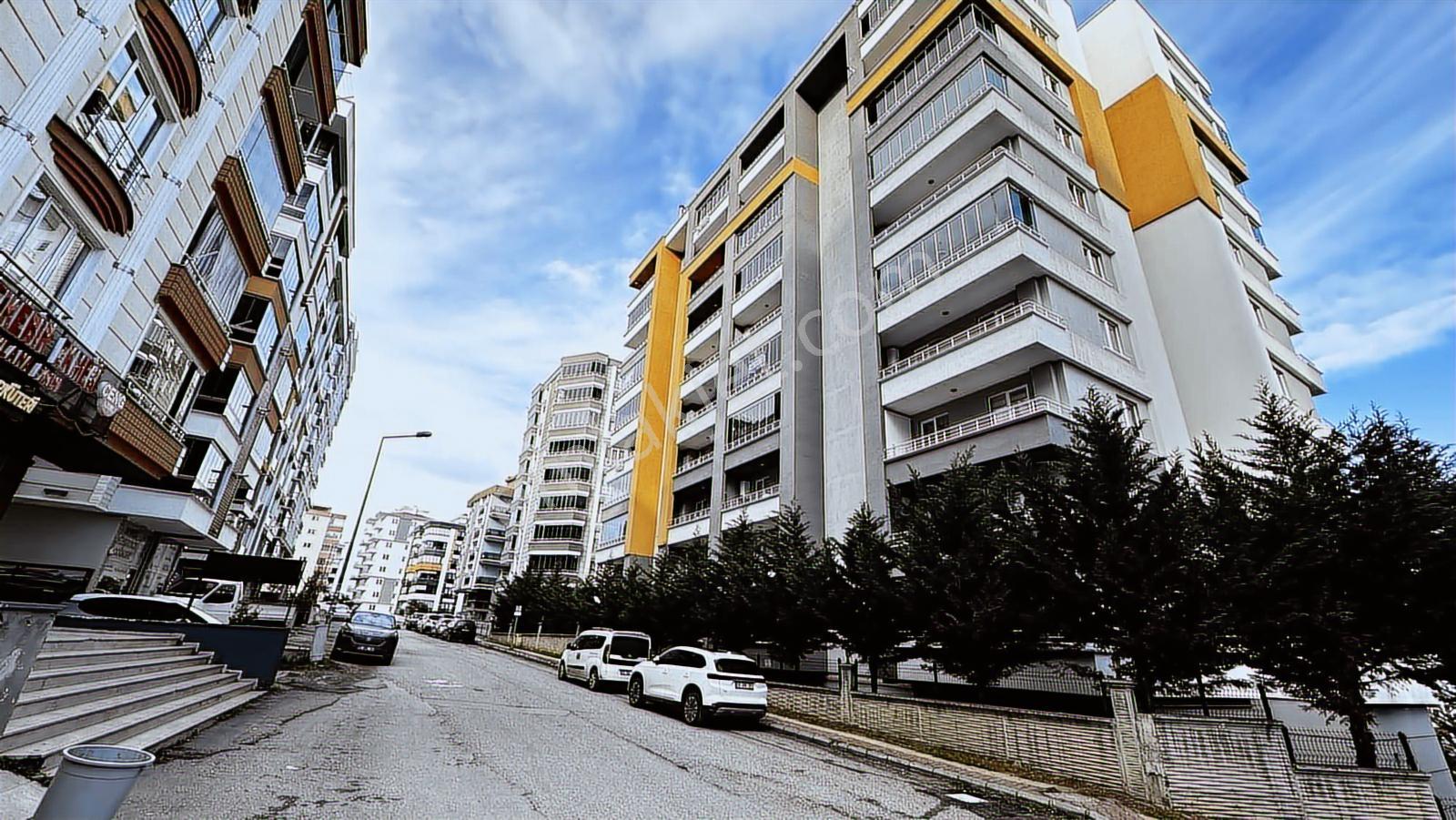Garanti Gayrimenkul'den Yenimahalle'de Kiralık Elit Yaşam Alanı - Görsel 30
