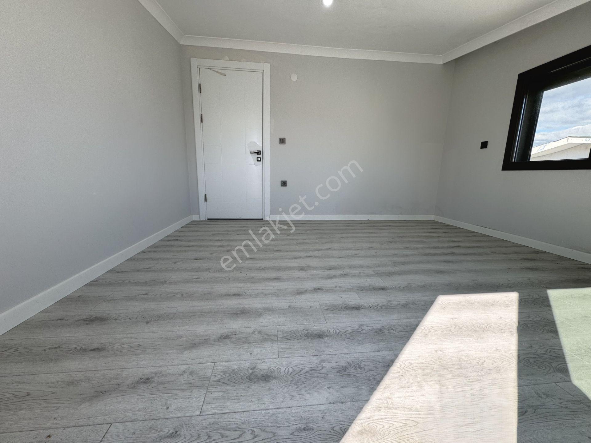 🟣 Güç Gayrimenkul'den Güre'de Denize 400m Geniş Teraslı Ebeveynli Lüx 4+1 Villa - Görsel 27