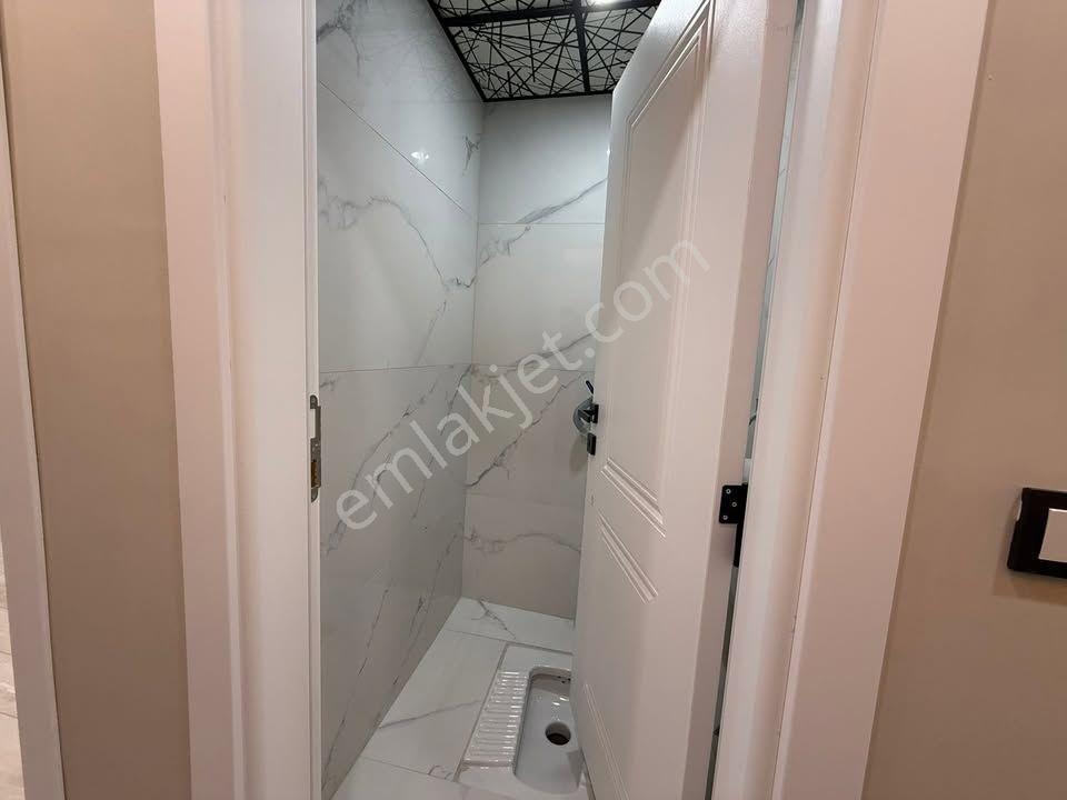 Emsallerinin Altında Ufuk Caddesinin Dibinde 2+1 Ara Kat - Görsel 4
