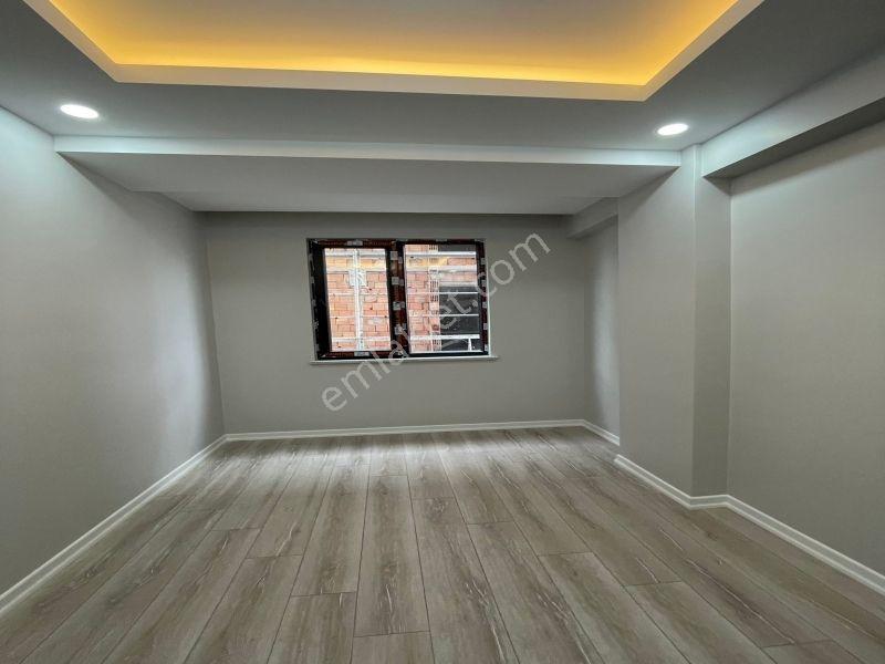 Güzelyurt Mah. Metrobüse 10 Dk Yürüme Mesafesi 2+1 Ara Kat - Görsel 6