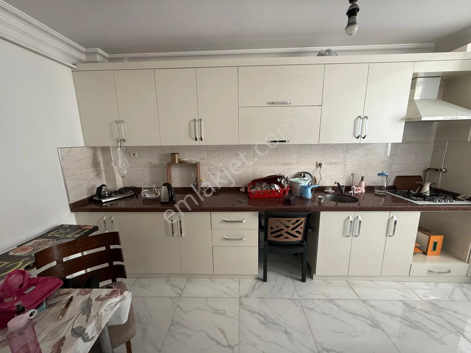 Cerrahpaşa Emlaktan Büyükçekmece Çakmaklı Gölşehir Evlerinde 3+1 Satılık Daire - Görsel 4