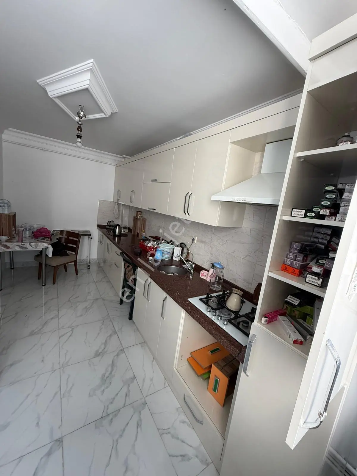 Cerrahpaşa Emlaktan Büyükçekmece Çakmaklı Gölşehir Evlerinde 3+1 Satılık Daire - Görsel 5