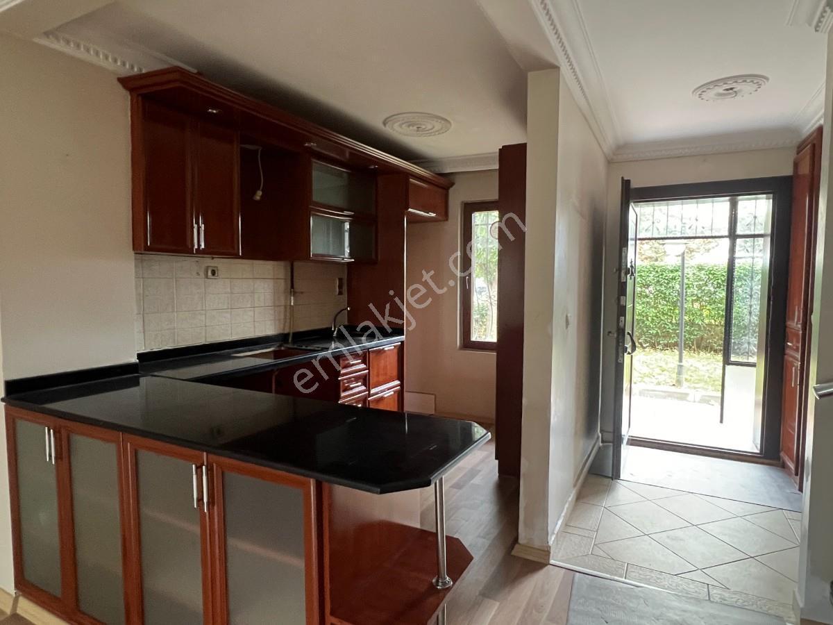 Küçükçekmece Halkalı İstasyon Mah. 4+1 Kiralık Tripleks Villa - Görsel 30