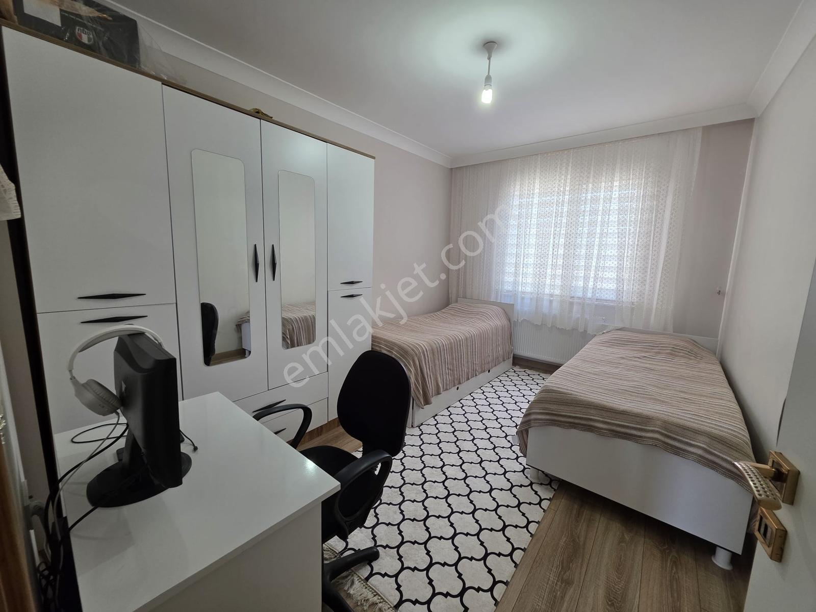 Çobançeşme'de 3+1 135m2 Ebeveyn Banyolu İskanlı Satılık Daire!!! - Görsel 28