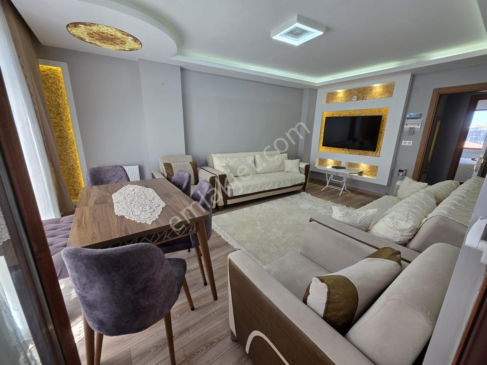 Çobançeşme'de 3+1 135m2 Ebeveyn Banyolu İskanlı Satılık Daire!!! - Görsel 18