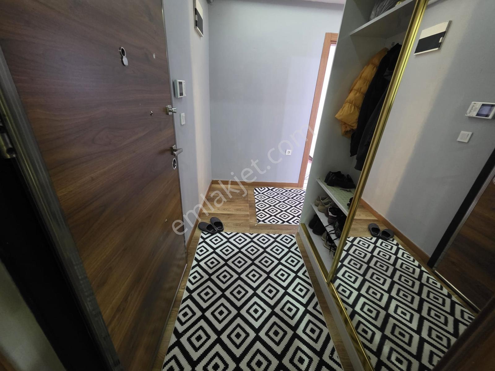 Çobançeşme'de 3+1 135m2 Ebeveyn Banyolu İskanlı Satılık Daire!!! - Görsel 15