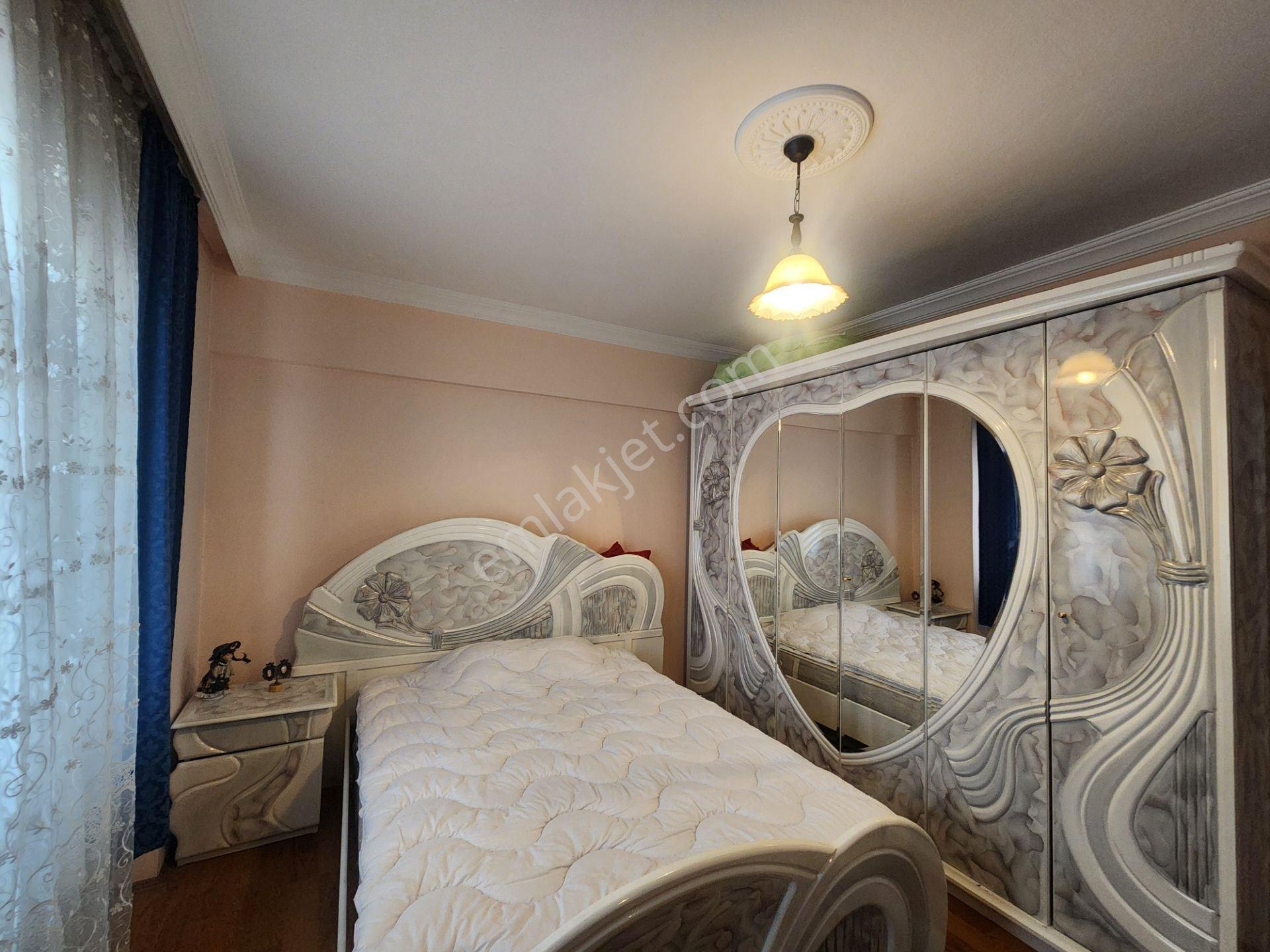 Demetevlerde Merkezi Konumda Asansörlü 126m² 3+1 Site Dairesi - Görsel 27