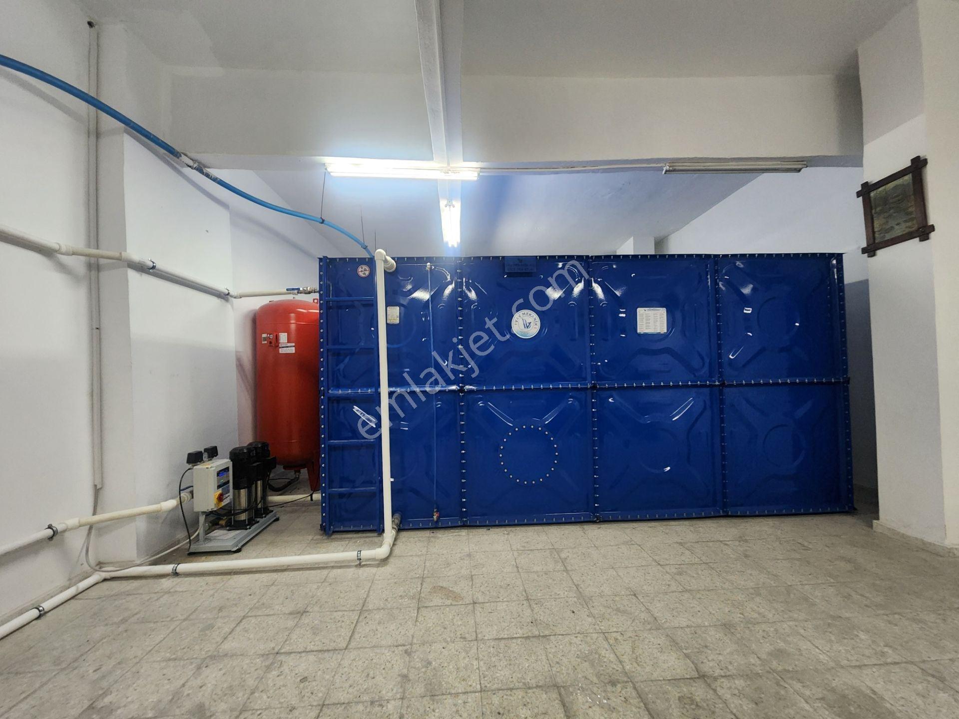 Demetevlerde Merkezi Konumda Asansörlü 126m² 3+1 Site Dairesi - Görsel 5