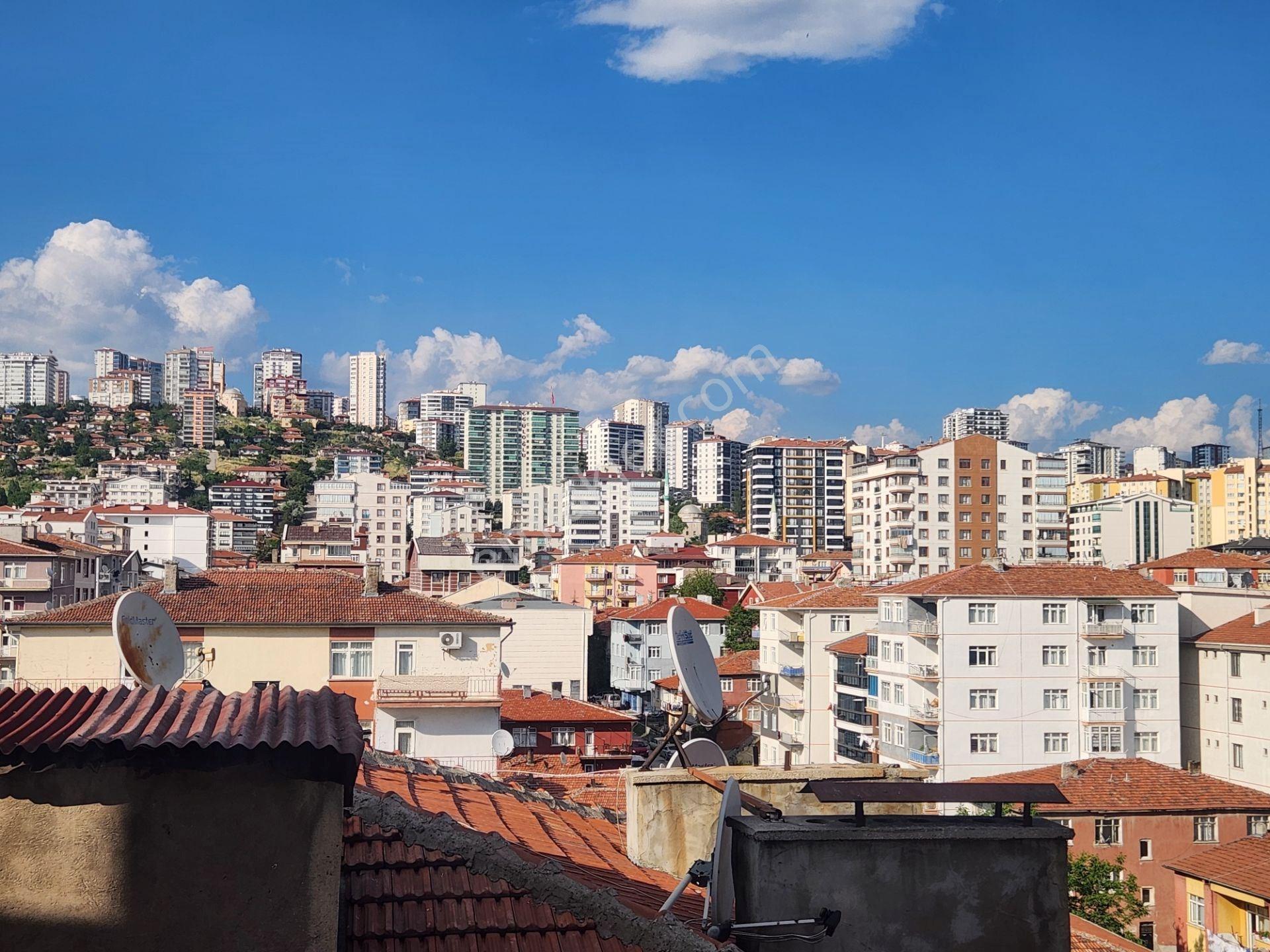 Demetevlerde Merkezi Konumda Asansörlü 126m² 3+1 Site Dairesi - Görsel 20