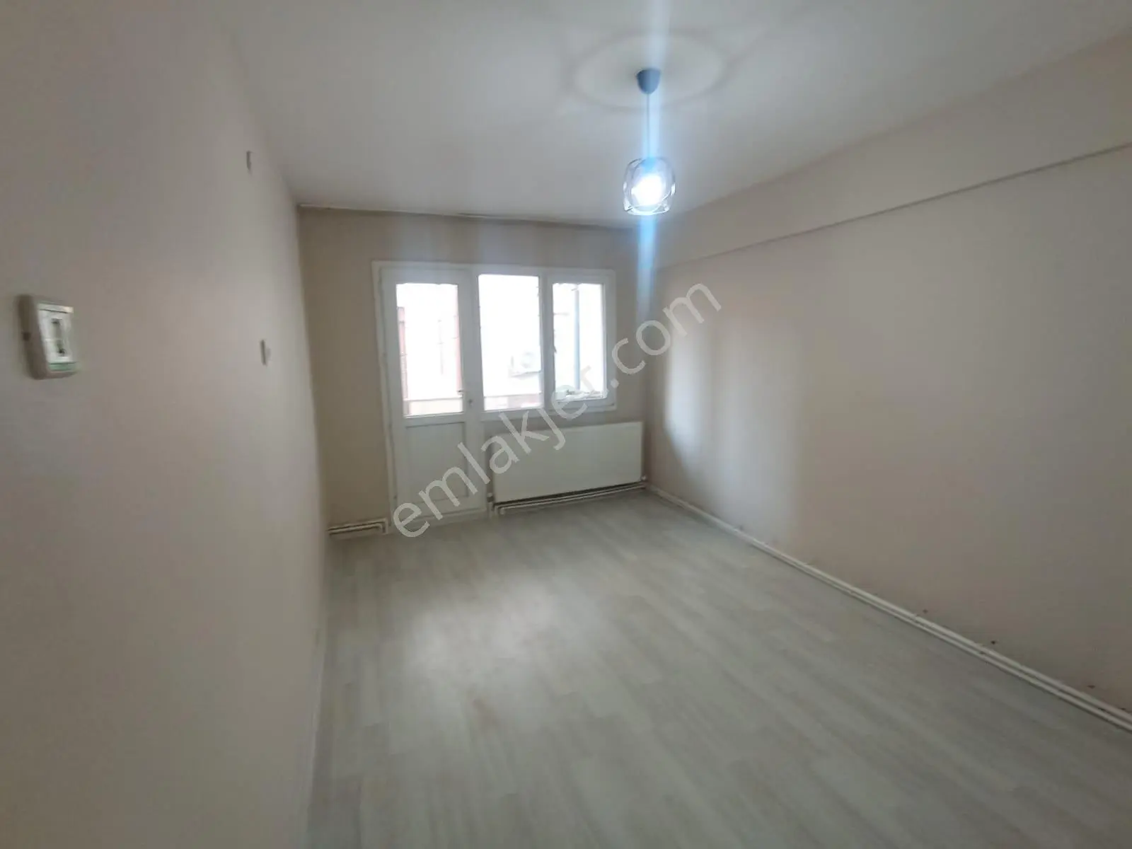Karabağlar Yunus Emre Mh. Merkez Yakını 3+1 120 M2 Doğalğazlı Kiralık Daire - Görsel 5