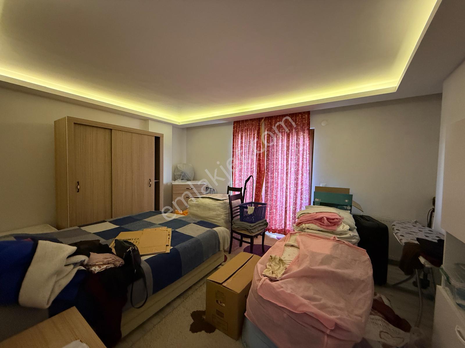 Tramvaya 2 Sokak 2+1 Mutfak Salon Ayrı Geniş Ferah Kiralık Daire - Görsel 21