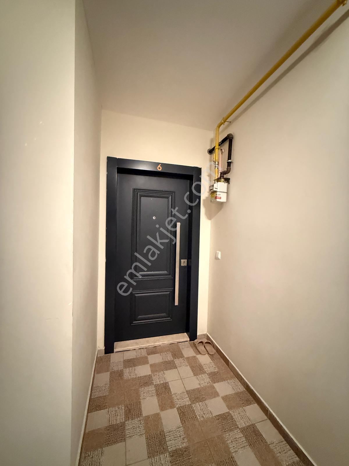Tramvaya 2 Sokak 2+1 Mutfak Salon Ayrı Geniş Ferah Kiralık Daire - Görsel 6