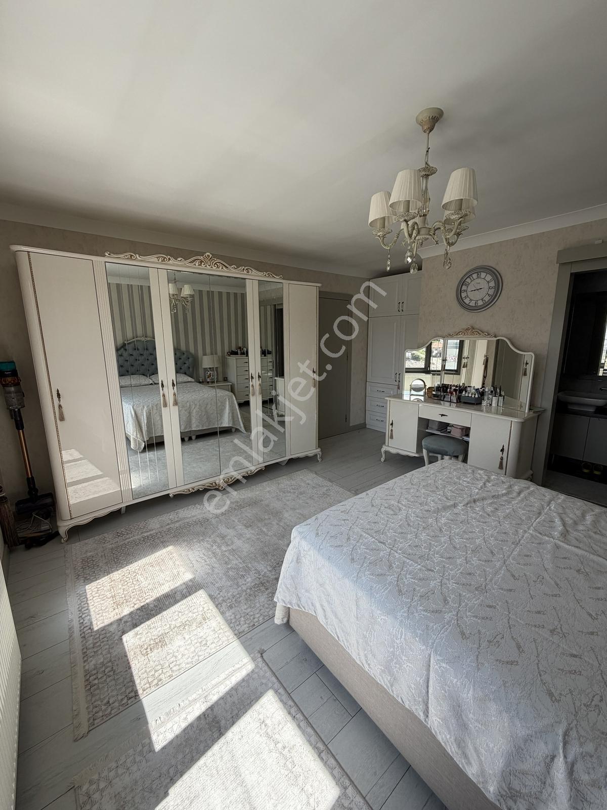 Vip'den Protokol Yolu Üzerinde Lüks Yapılı Kiralık 4+1 Daire - Görsel 9