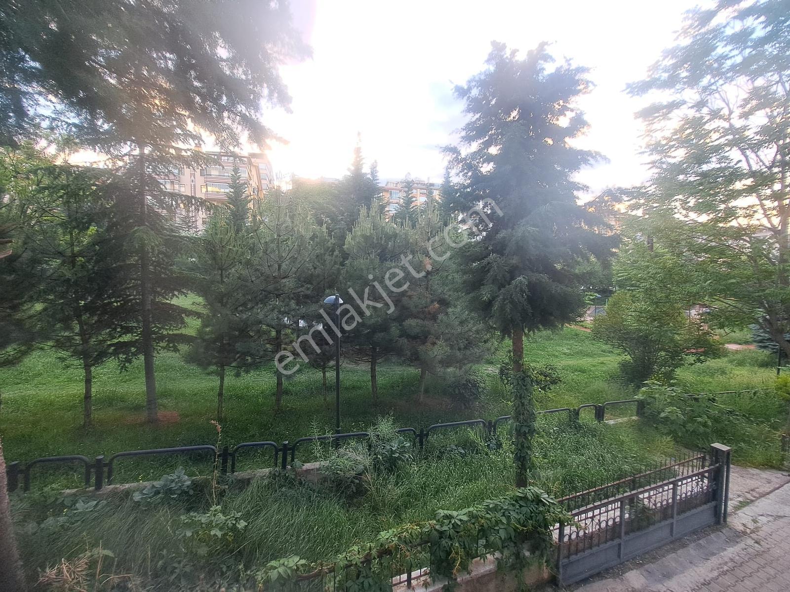 Önaldan Ankara Çankaya Ata Mah. 3+1 Asansörlü Park Manzaralı - Görsel 29