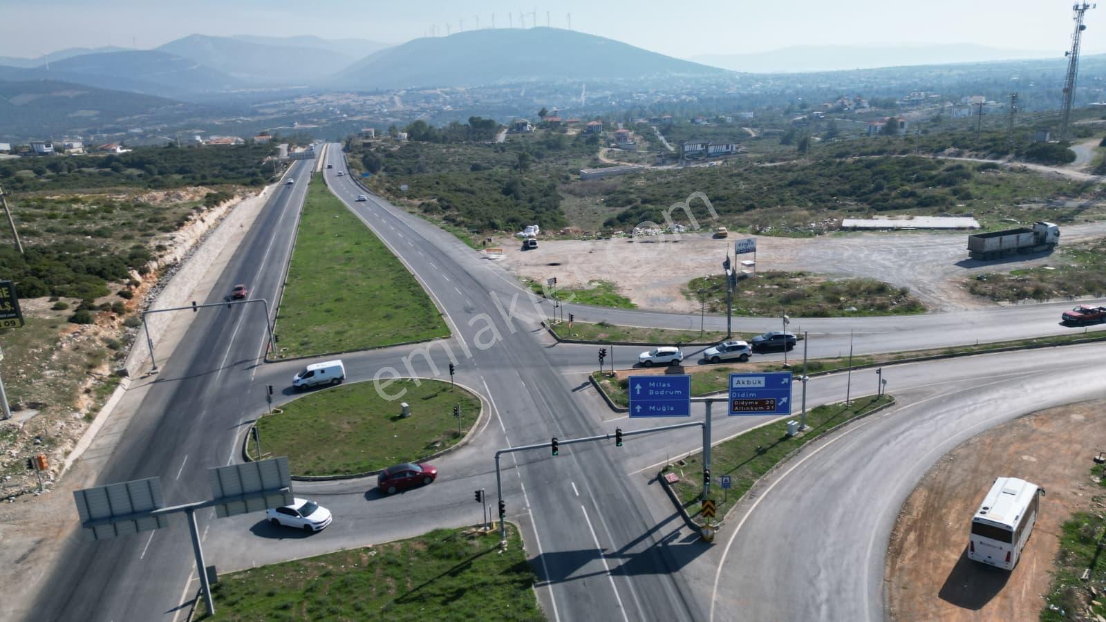 Didim Akyeniköy Bozseki 300 M2 Satılık Su Elektirik Mevcut - Görsel 6