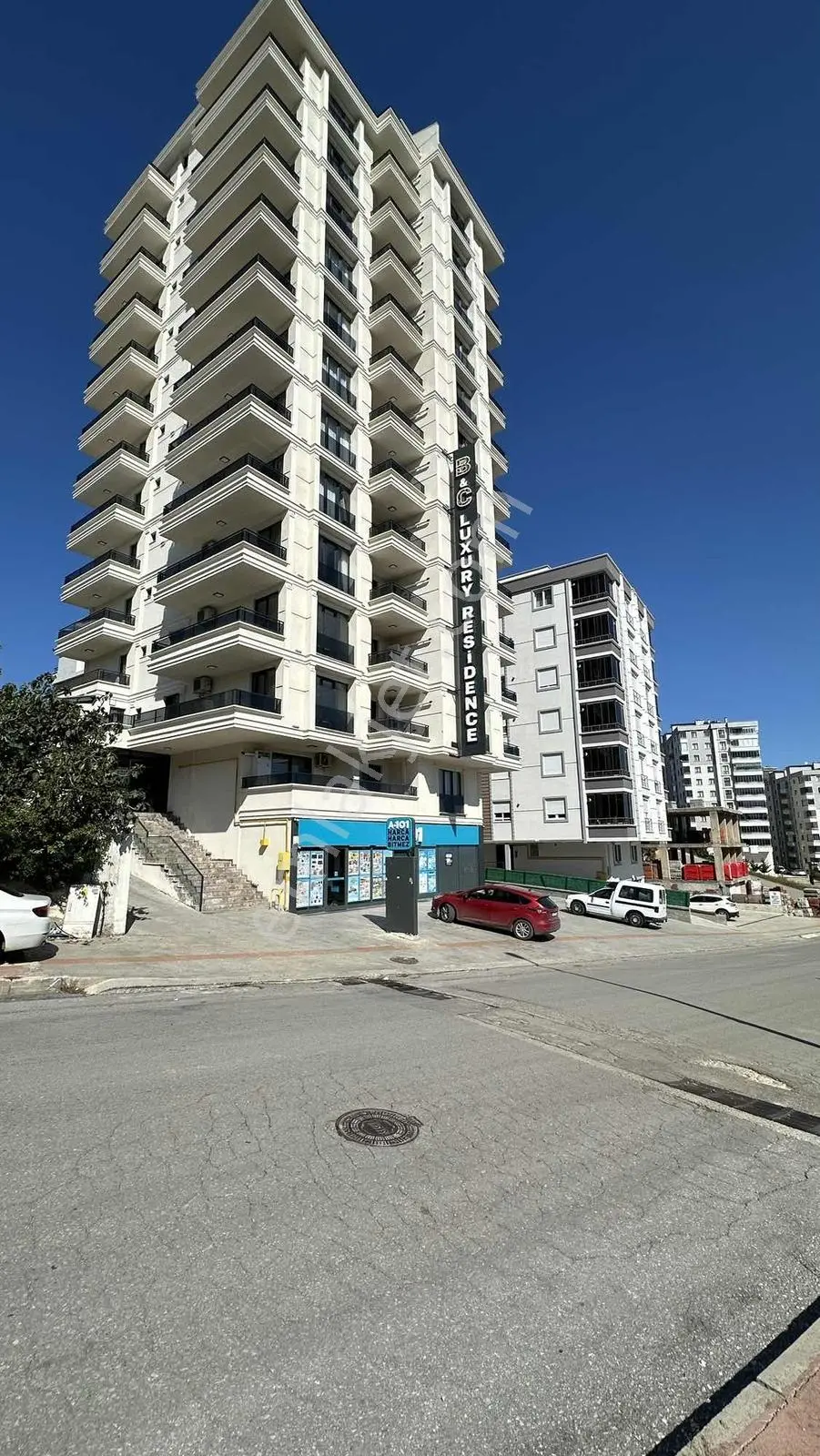 Garanti Hasan Torundan Alanlıda Eşyalı Lüx 2+1 Satılık Daire