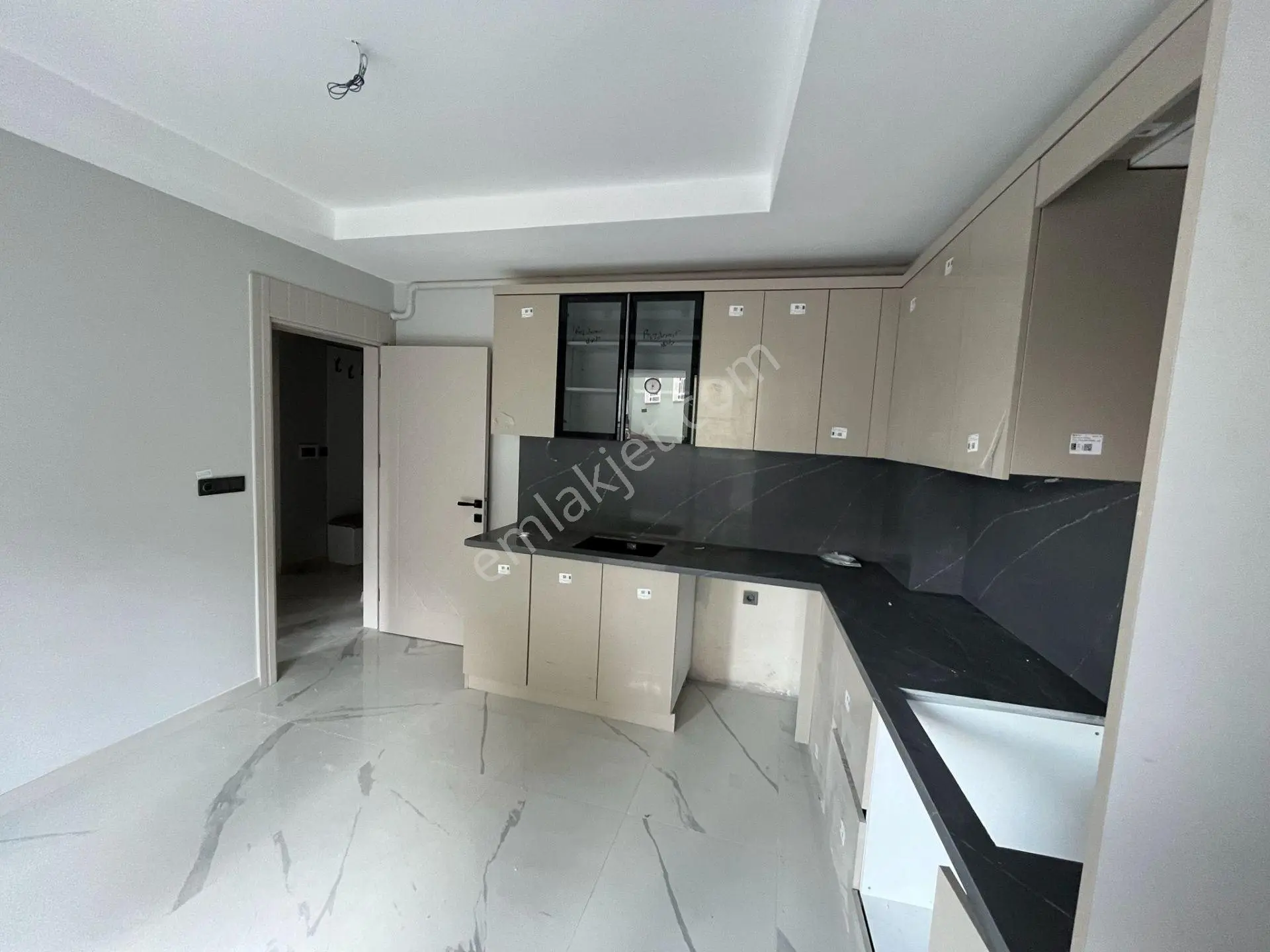 Balıkesir Gönen Kurtuluş Mahallesinde 2+1 114m2 Satılık Daire! - Görsel 4