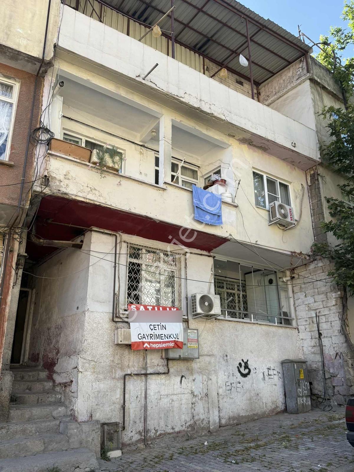 Çetin Gayrimenkulden Uzunoluk Caddesi Üstü Satılık 2+1 Daire - Görsel 11