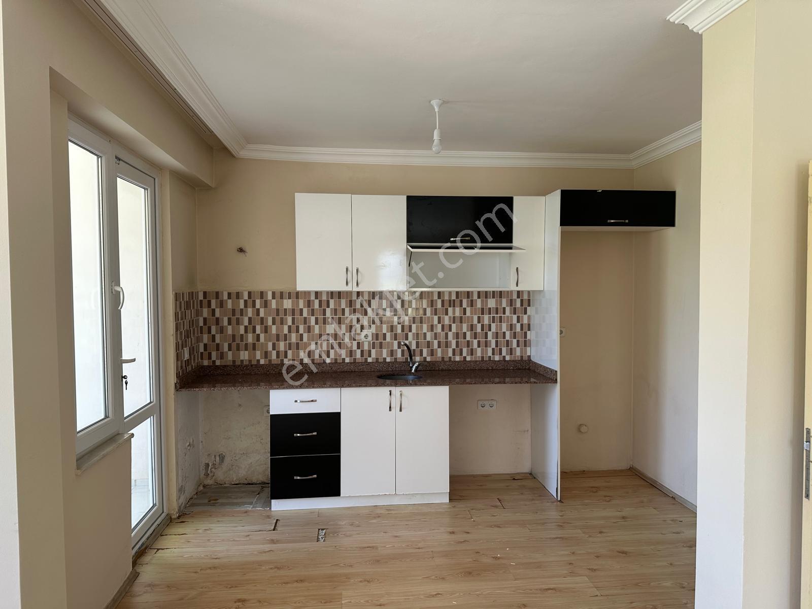 Kiralık 3+1 Eşyasız Boş Daire Mahmutlar Alanya - Görsel 3