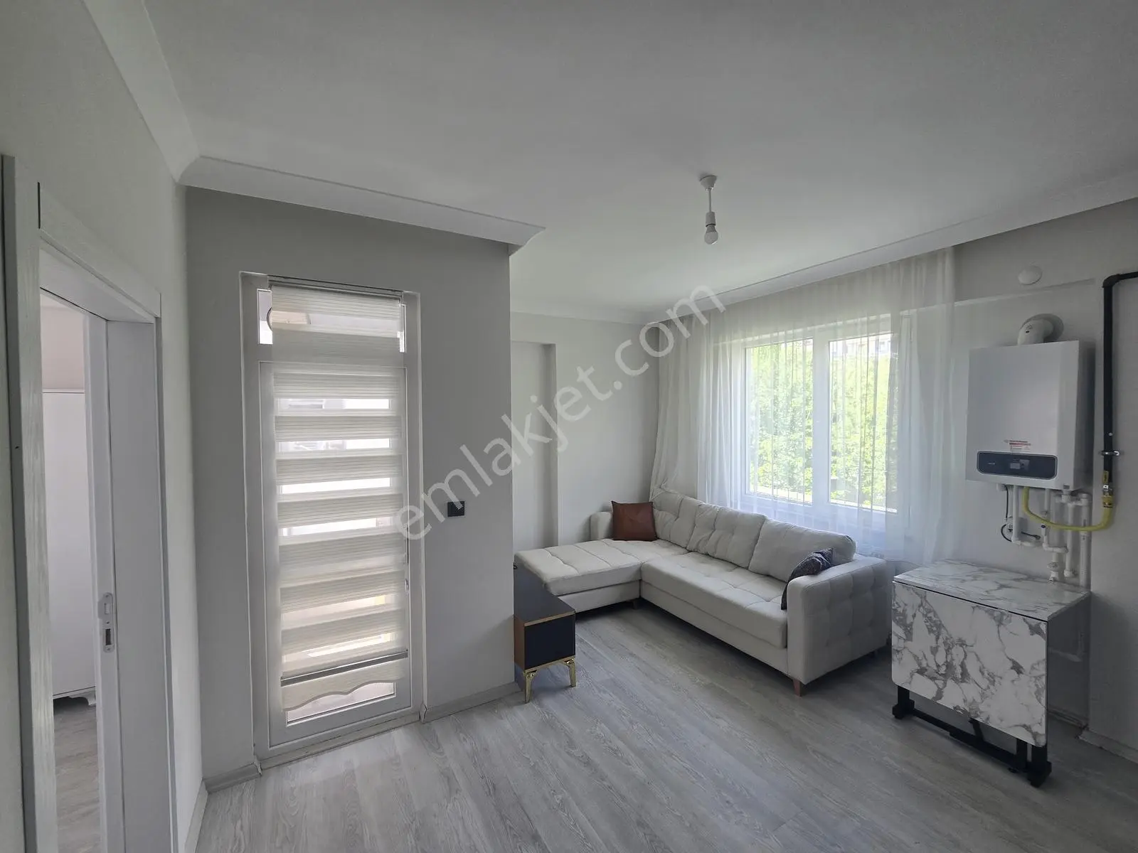 Remax Dem'den Halitpaşa Mah. Full Eşyalı 1+1 Kiralık Daire - Görsel 5
