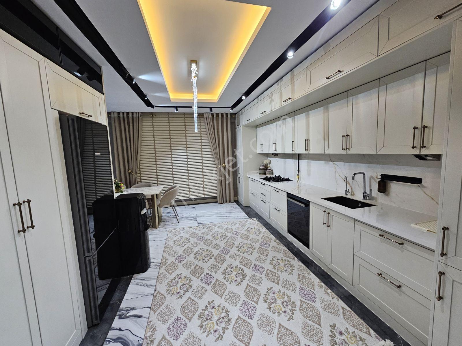 Güzelşehir Doğukente 4+1 Tek Katlı 245m2 Satılık Fırsat Daire - Görsel 21