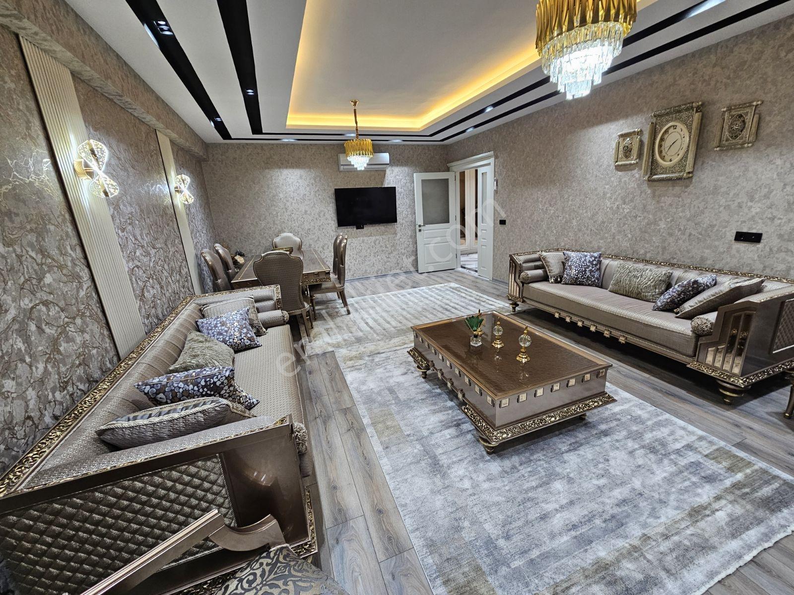 Güzelşehir Doğukente 4+1 Tek Katlı 245m2 Satılık Fırsat Daire - Görsel 3