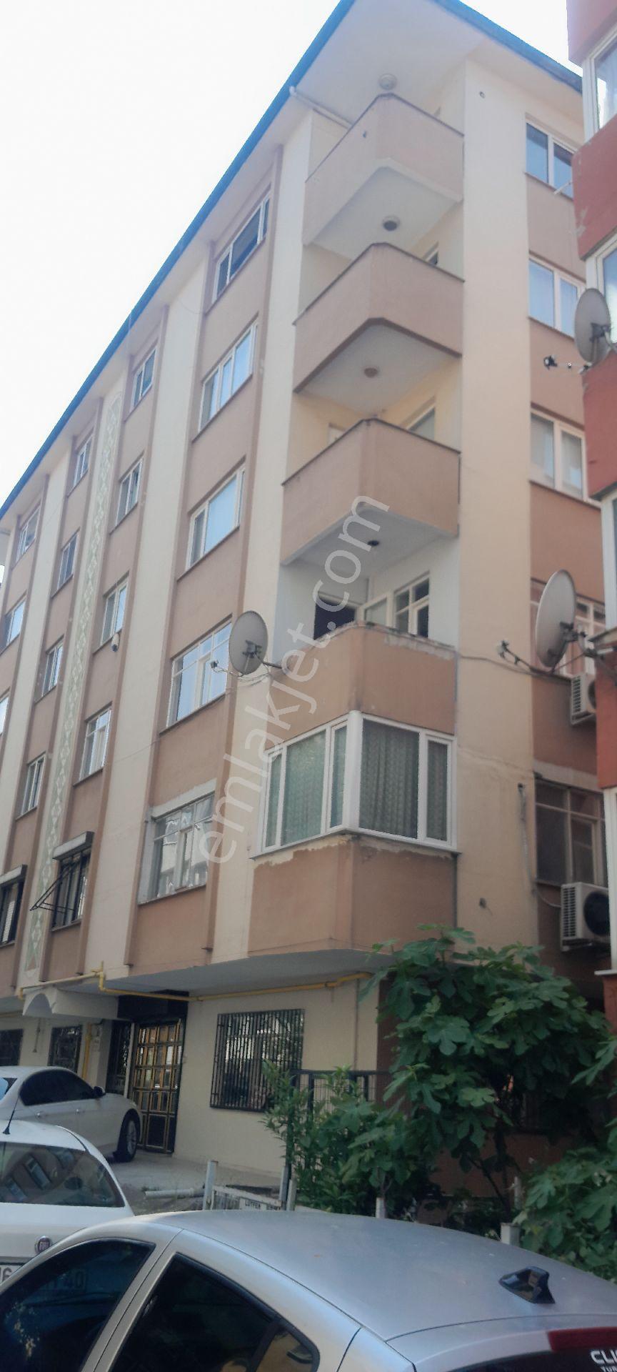 Şehrin Merkezinde Son Kat Manzaralı Balkonlu Asansörlü Satılık Daire - Görsel 3