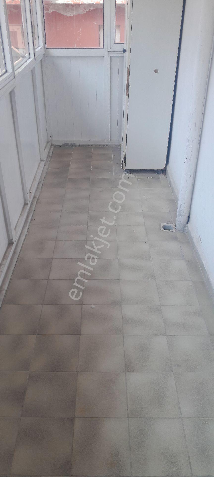 Şehrin Merkezinde Son Kat Manzaralı Balkonlu Asansörlü Satılık Daire - Görsel 15