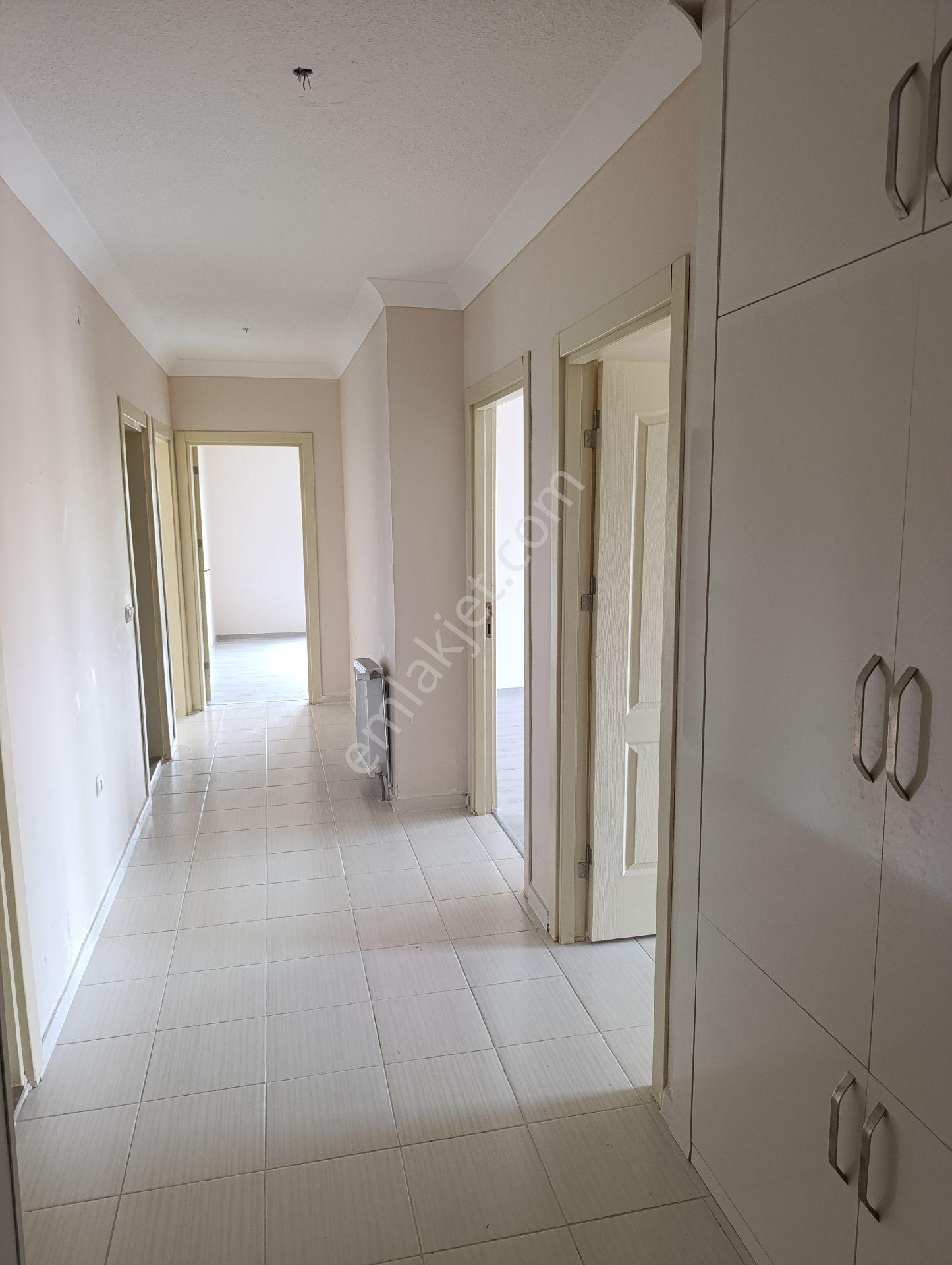 Yükseltepe Mah Kiralık 2+1 Site İçinde Güvenlikli Geniş Ferah Daire - Görsel 9