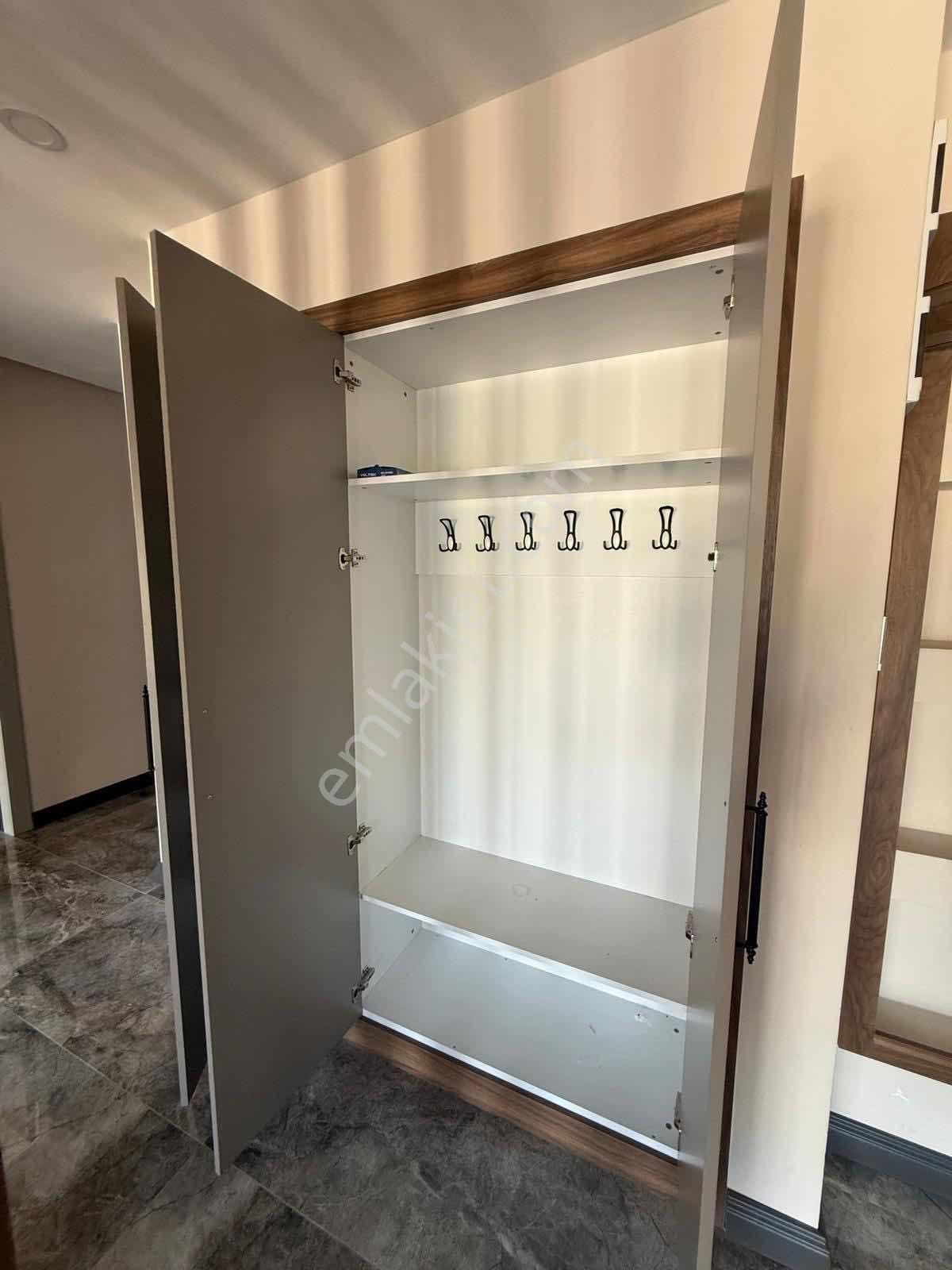Kuşadası Davutlar Merkezde Ara Kat 105m2 Kiralık 3+1 Daire - Görsel 14